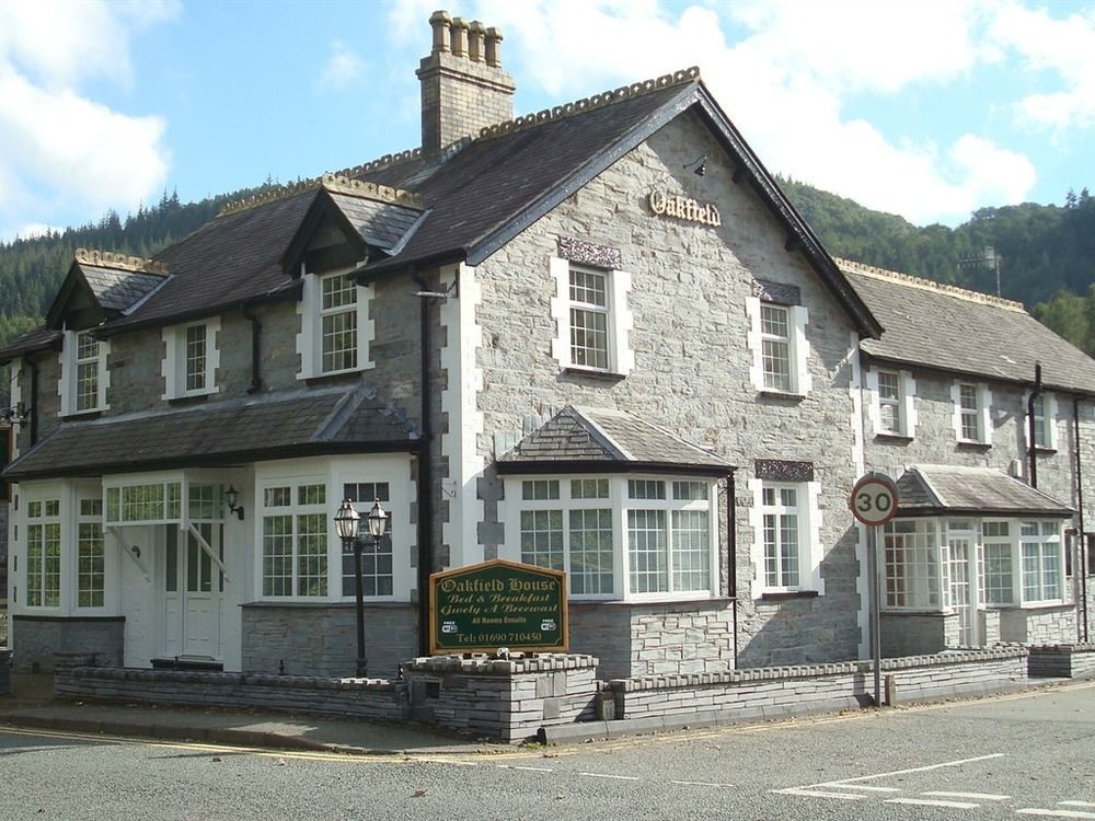 Oakfield Guest House Betws-y-Coed Exterior photo